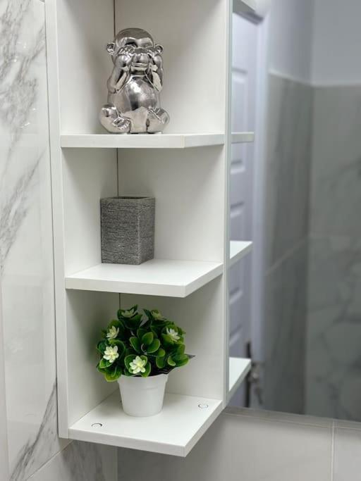 3 Camere Decomandat Bukares Bagian luar foto