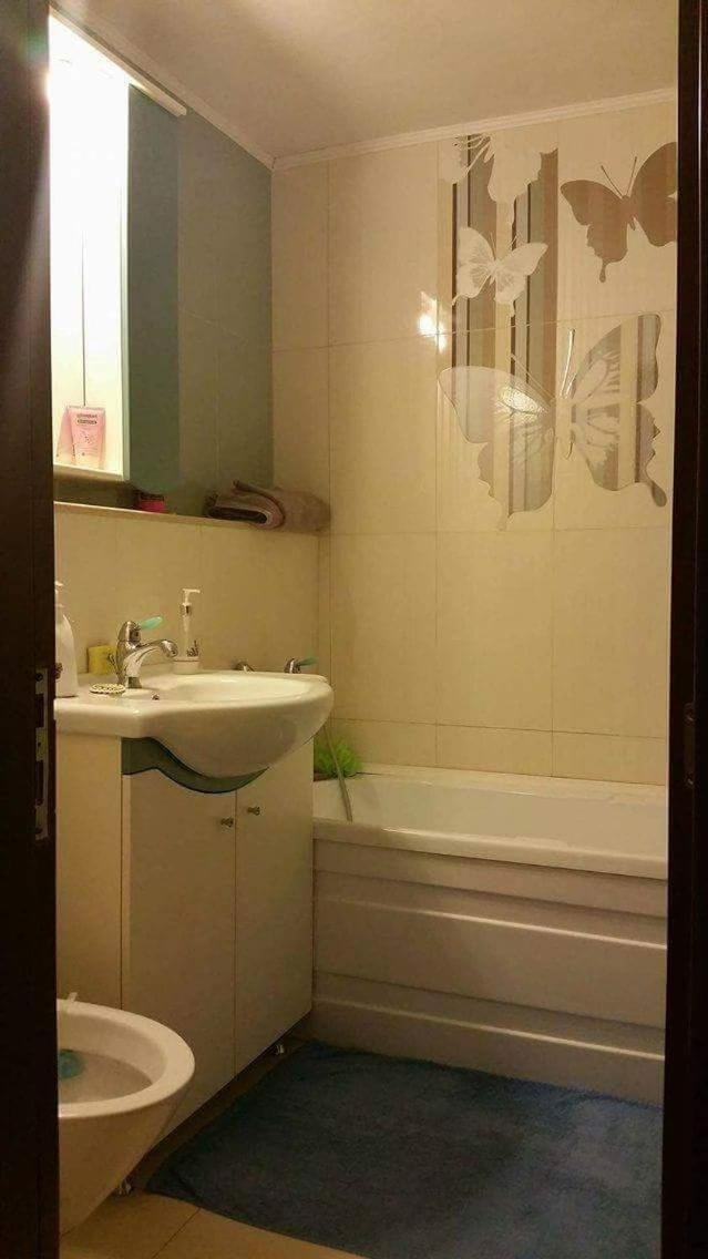 3 Camere Decomandat Bukares Bagian luar foto